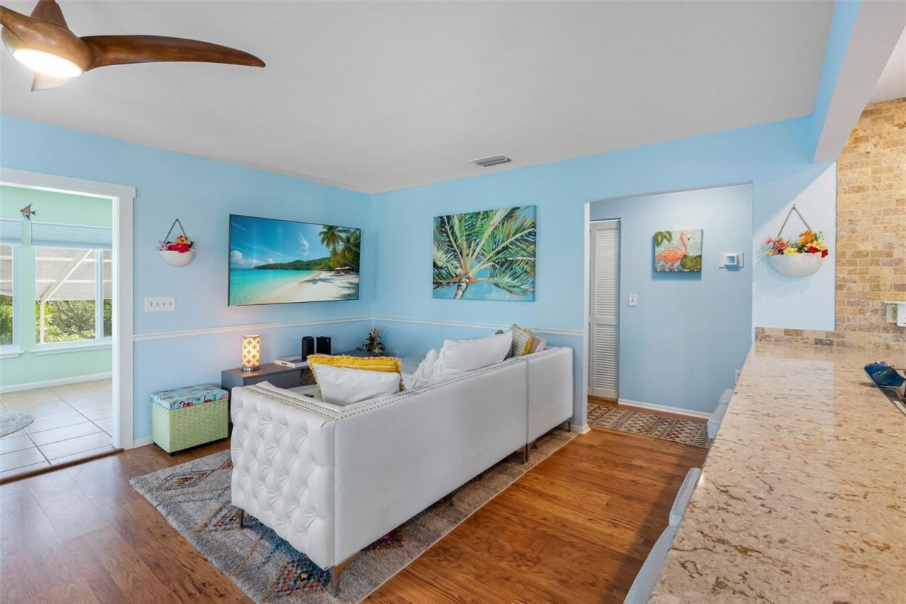 417 Poinsettia Road, Anna Maria, FL 34216 Photo