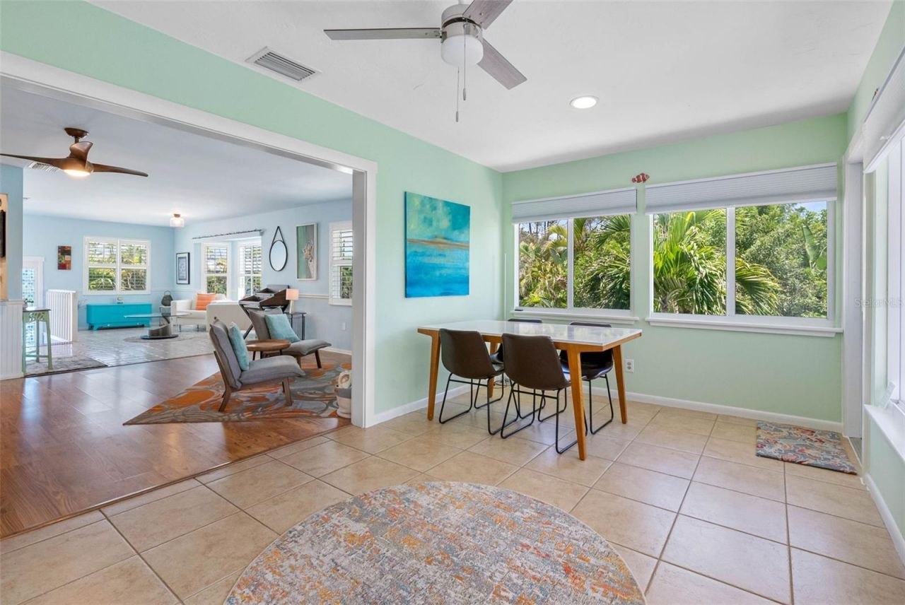 417 Poinsettia Road, Anna Maria, FL 34216 Photo