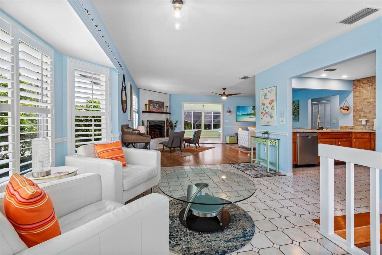 417 Poinsettia Road, Anna Maria, FL 34216 Photo