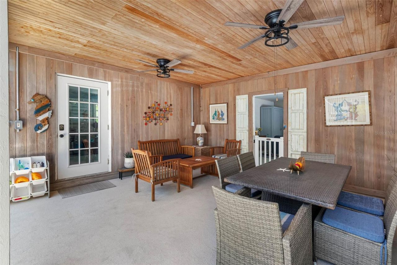 417 Poinsettia Road, Anna Maria, FL 34216 Photo