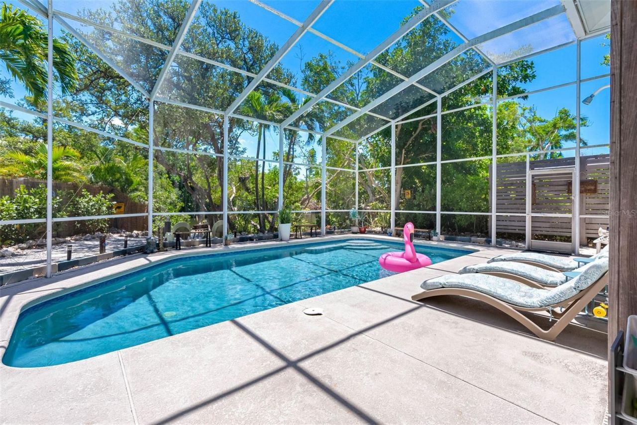 417 Poinsettia Road, Anna Maria, FL 34216 Photo