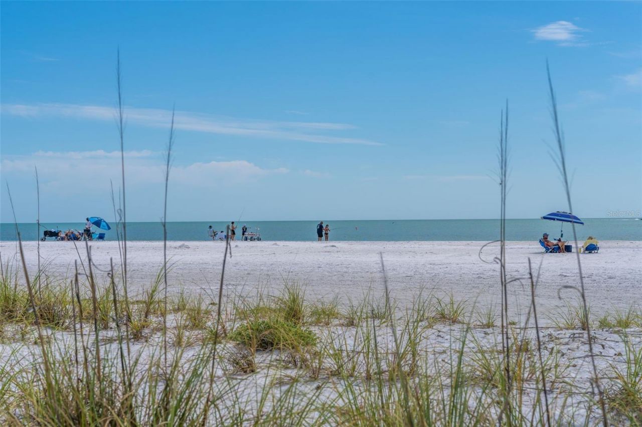 417 Poinsettia Road, Anna Maria, FL 34216 Photo