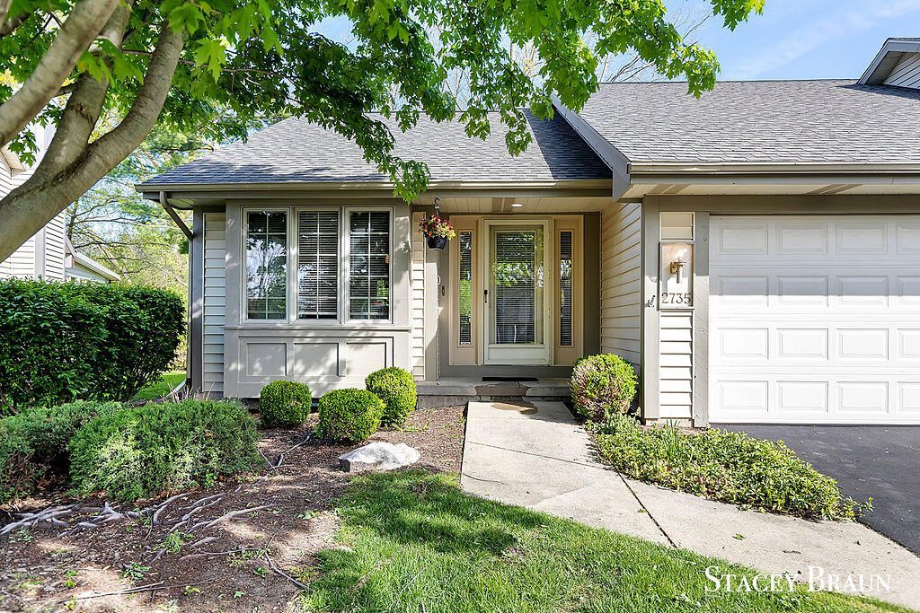 2735 Mulford Drive Se, Grand Rapids, MI 49546 Main Photo
