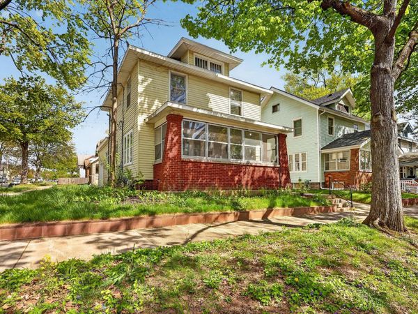 900 Dallas Avenue SE, Grand Rapids, MI 49507