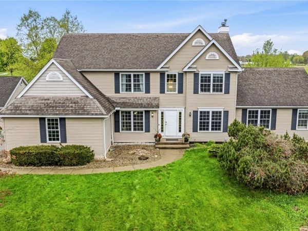 14751 Aspen Hills Lane , Burton, OH 44021