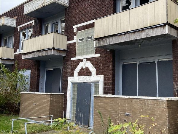 12002 St Clair Avenue , Cleveland, OH 44108