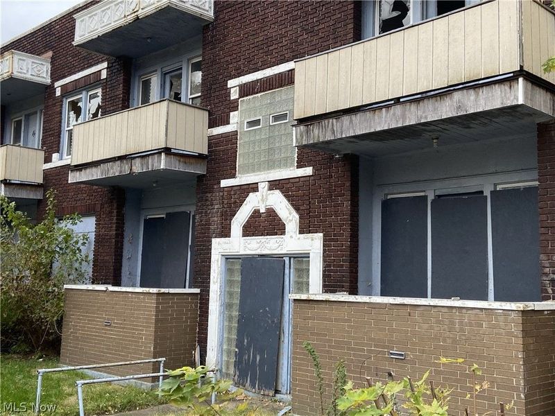 12002 St Clair Avenue, Cleveland, OH 44108 Photo 1