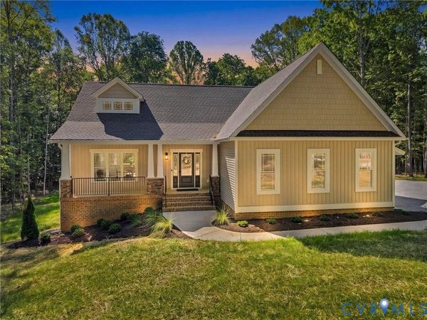 1545 Palmore Road , Powhatan, VA 23139