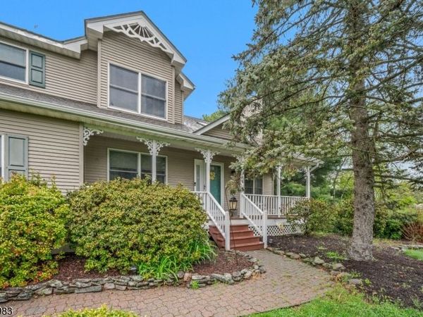 46 Highland Rd, Independence, NJ 07840
