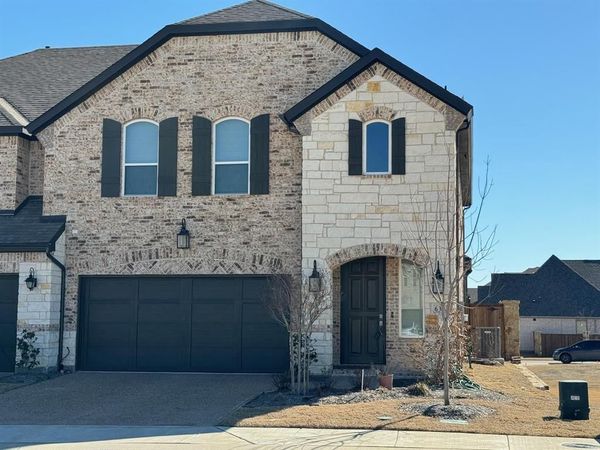 633 Somerset Drive, Lewisville, TX 75056