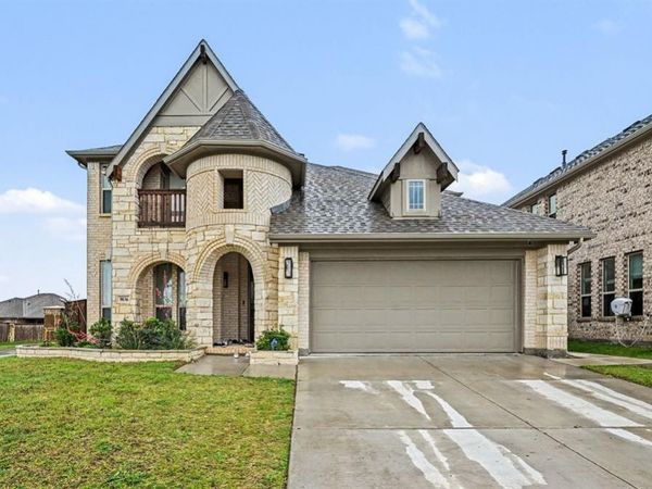 9036 Lace Cactus Drive, Fort Worth, TX 76131