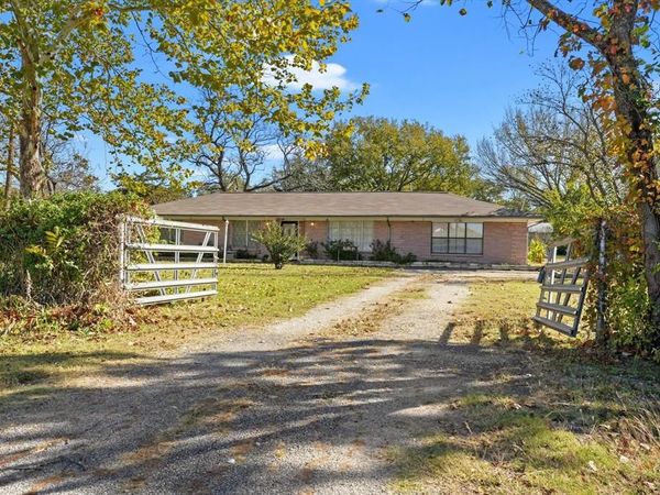 3751 Fm 903, Farmersville, TX 75442