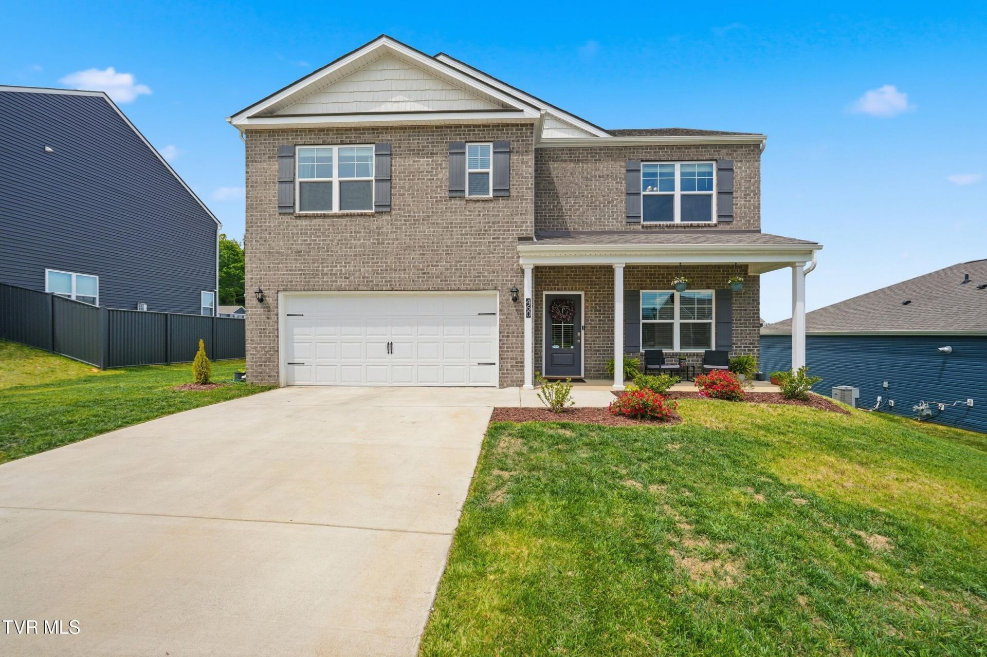 460 Quiver Street, Johnson City, TN 37604 Main Photo