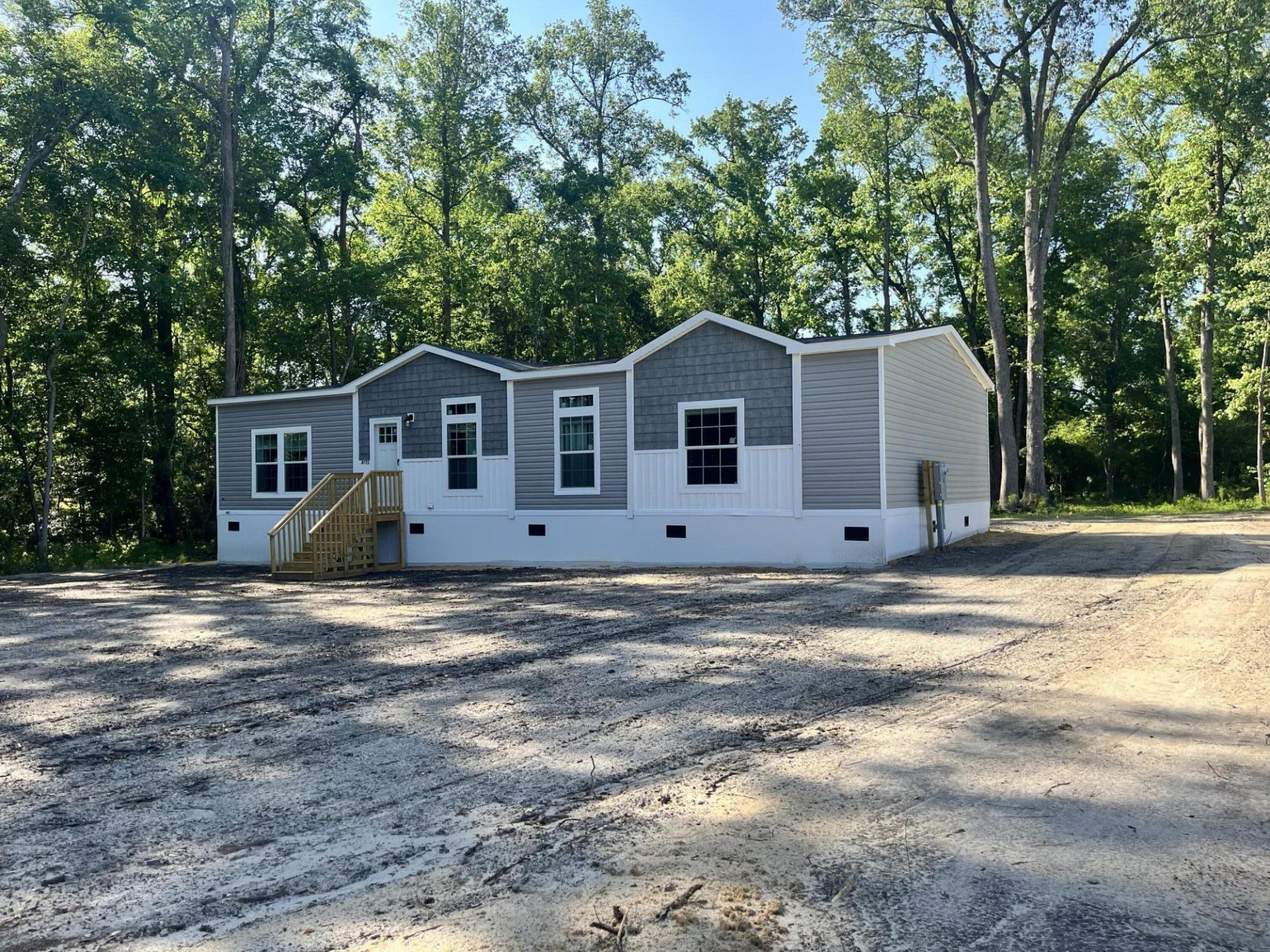 8725 Cottageville Highway Photo 3