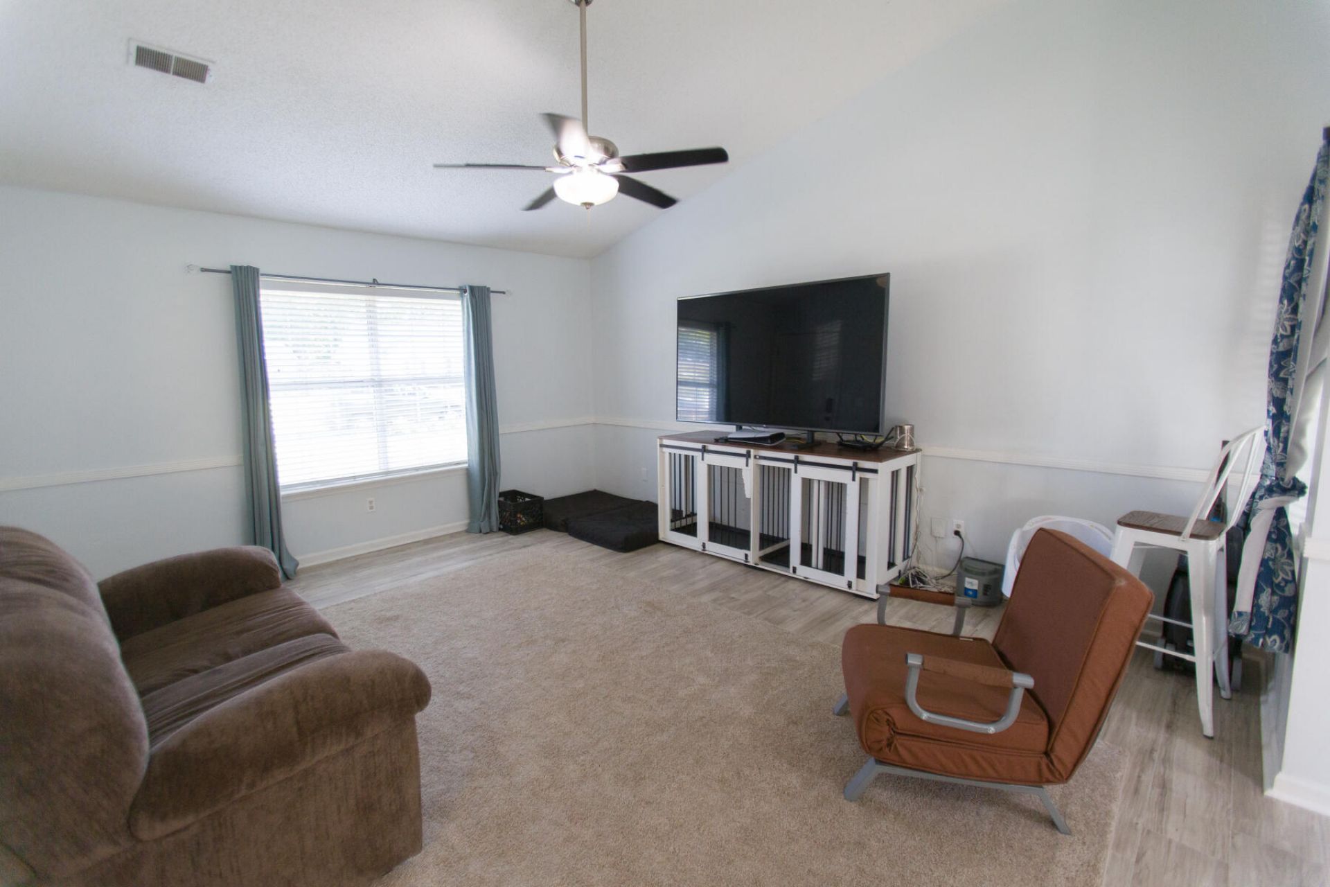 124 Paddock Way Photo 15