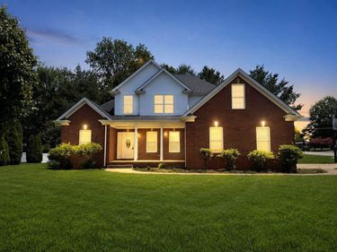 2536 Avondale Drive , Bowling Green, KY 42104