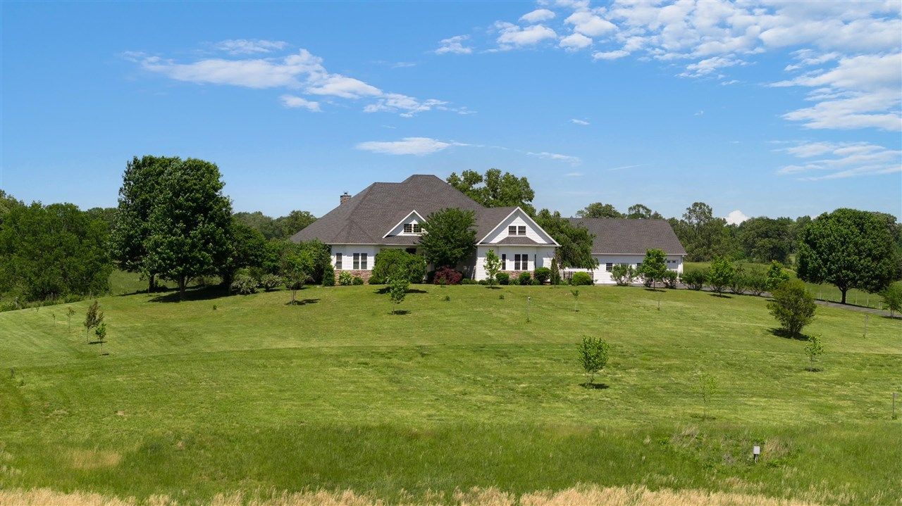 910 Bethel Lane, Bowling Green, KY 42103 Main Photo