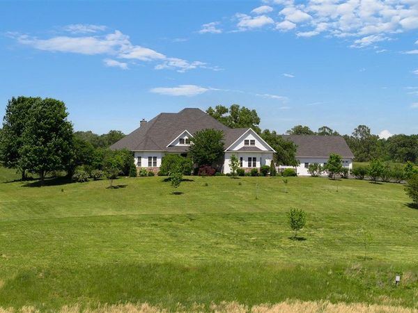 910 Bethel Lane, Bowling Green, KY 42103