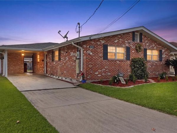 818 E WILLIAM DAVID Parkway , Metairie, LA 70005
