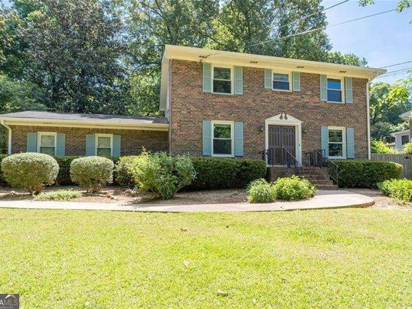 5147 Charmant Place, Dunwoody, GA 30360