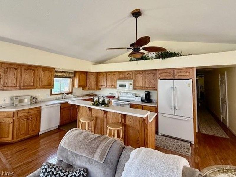 810 Florence Street, Unit D, Belpre, OH 45714 Photo 10
