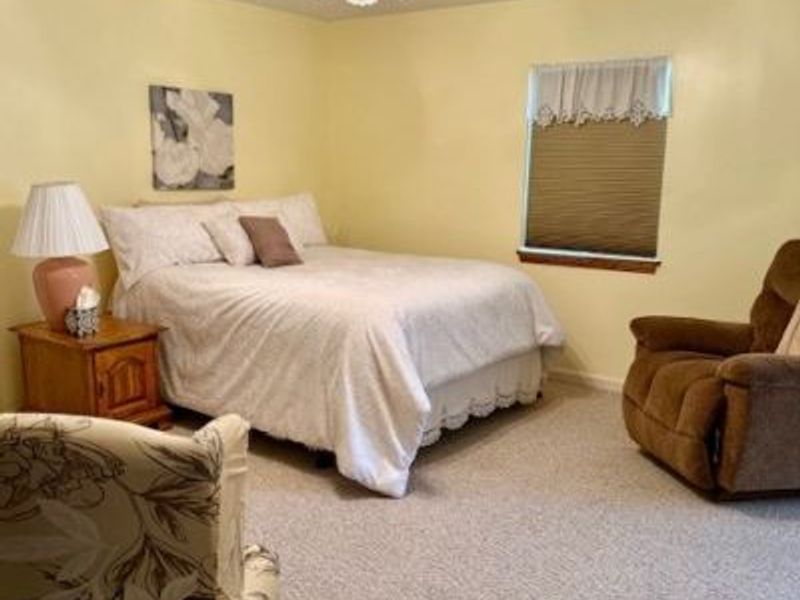 810 Florence Street, Unit D, Belpre, OH 45714 Photo 5