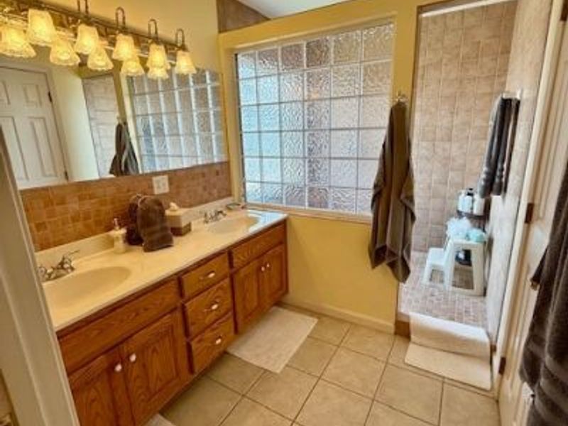 810 Florence Street, Unit D, Belpre, OH 45714 Photo 7