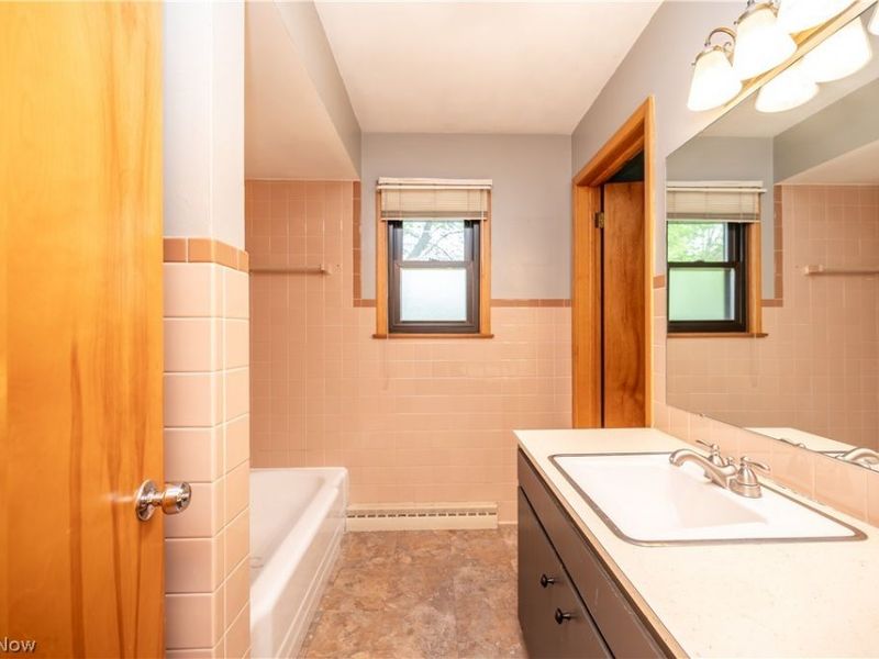 7627 Catherine Street, Masury, OH 44438 Photo 27