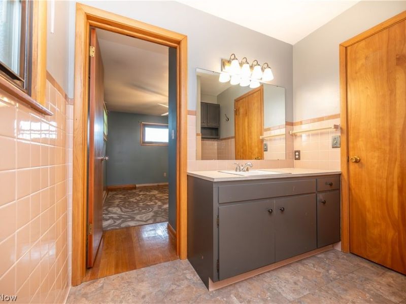 7627 Catherine Street, Masury, OH 44438 Photo 28