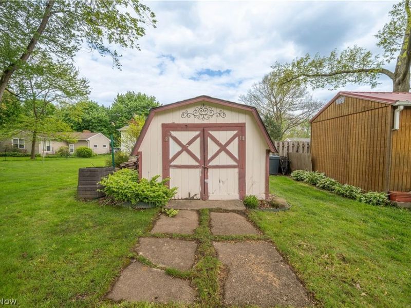 7627 Catherine Street, Masury, OH 44438 Photo 44