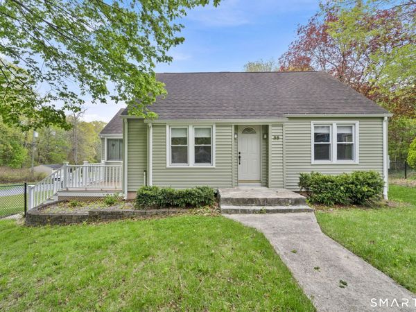 35 Scotch Cap, Waterford, CT 06375