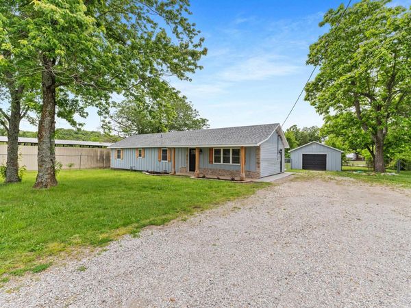 496 CR 27, Mountain Home, AR 72653