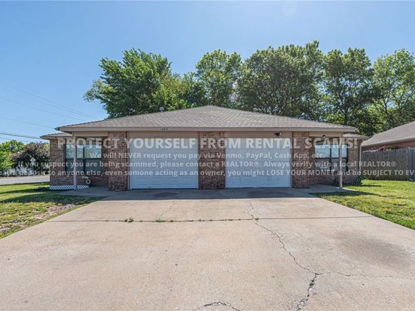 1682 N Dawn Drive , Fayetteville, AR 72703