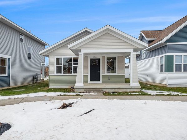 2083 Linden Avenue SE, Grand Rapids, MI 49507