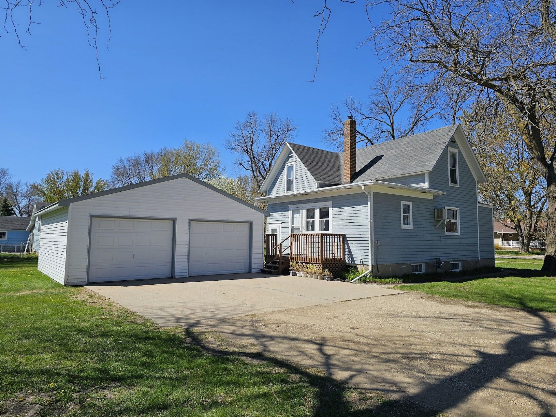 304 Marvin Avenue Volga, SD 57071