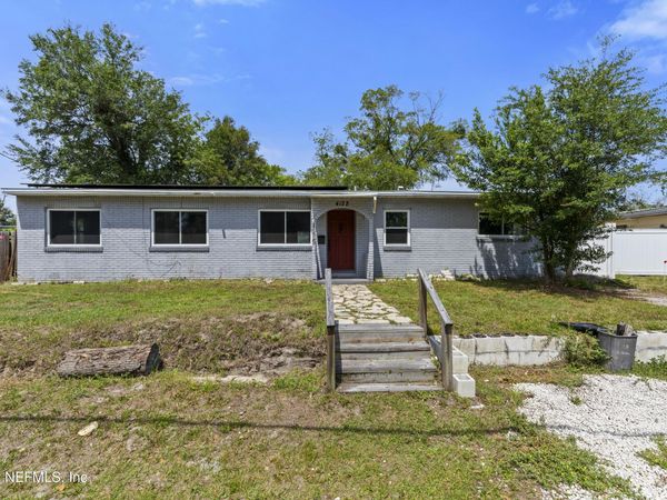 4122 RENDALE Drive N, Jacksonville, FL 32210