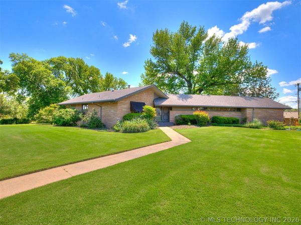 1420 E Fairview Avenue, Sapulpa, OK 74066
