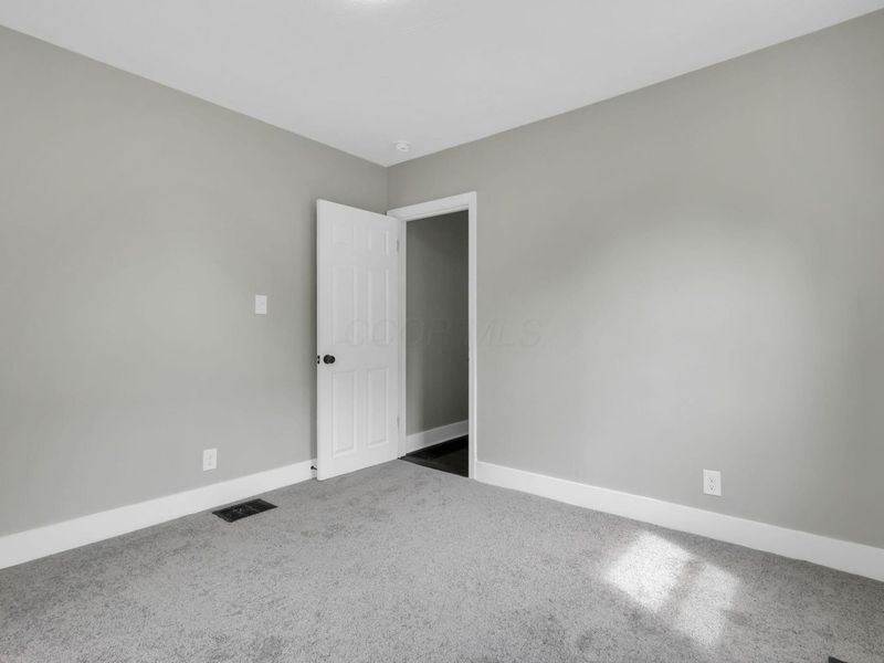 1448 Manchester Avenue, Columbus, OH 43211 Photo 13