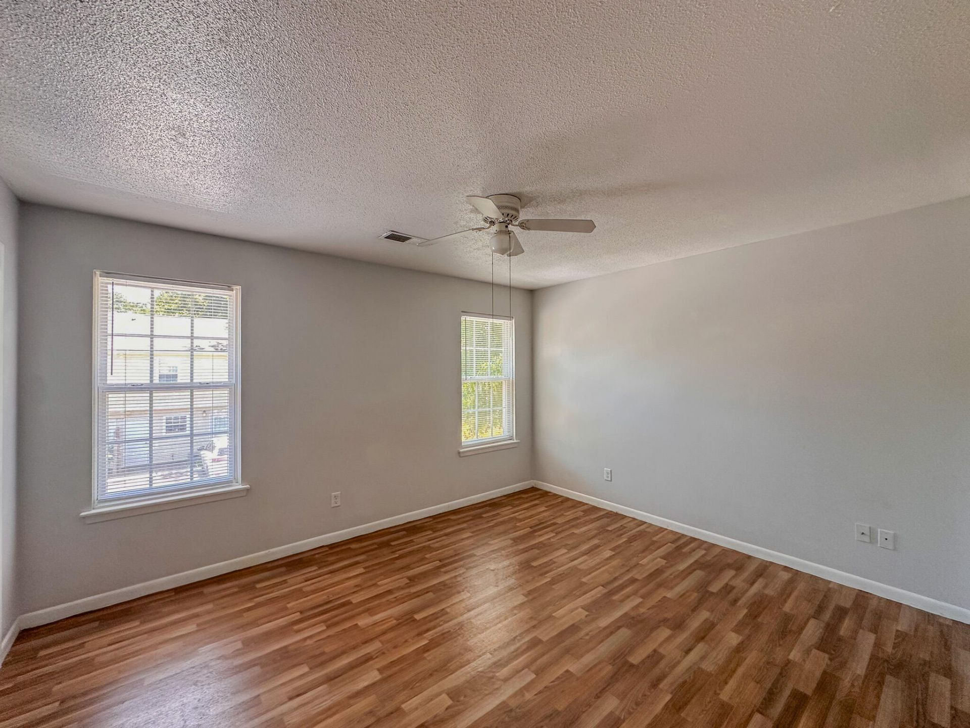 1423 Ashley River Road Photo 14