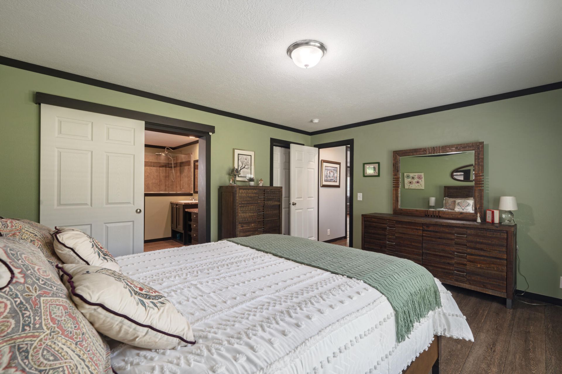 752 Nancys Place Photo 15