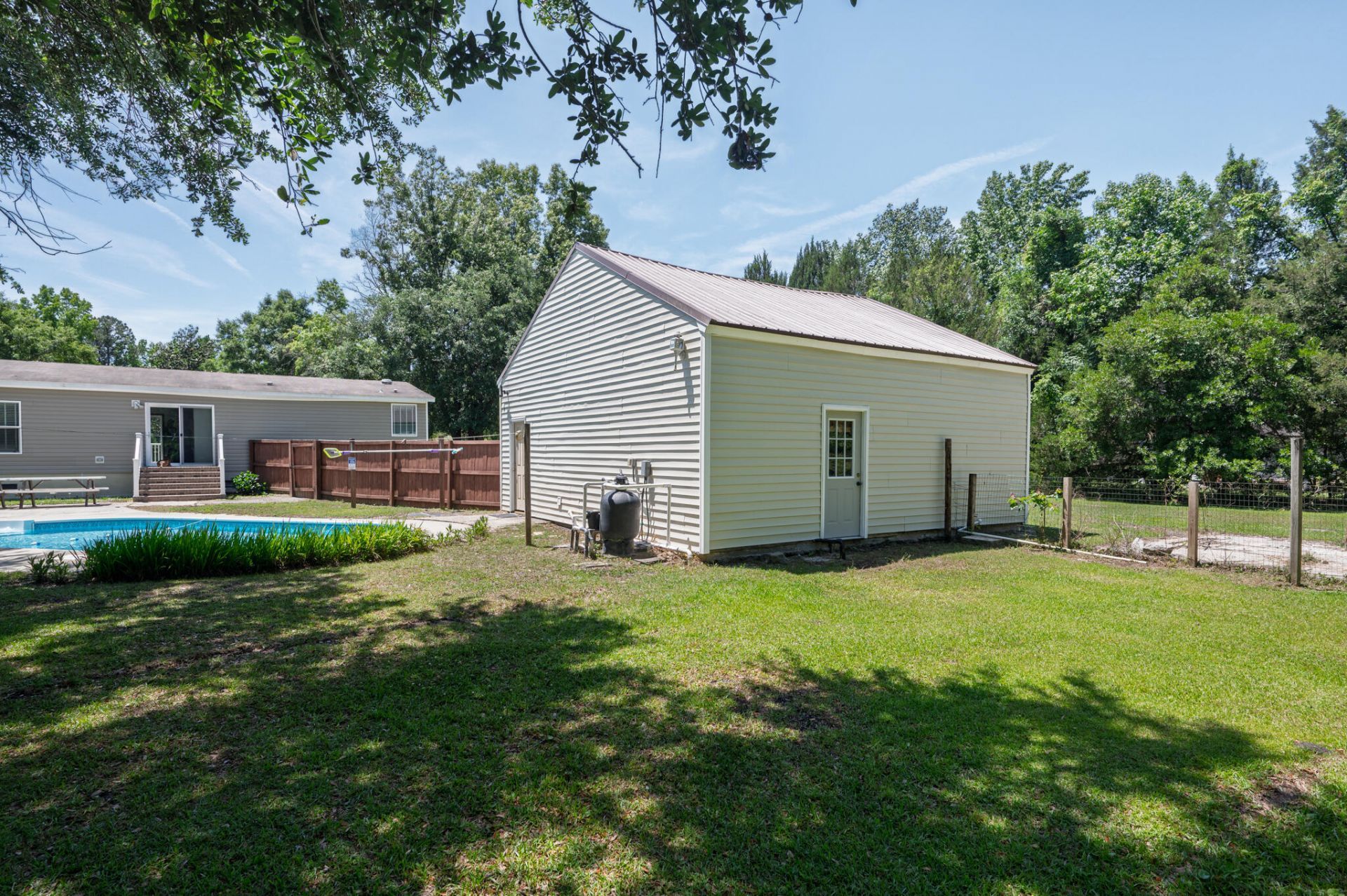 752 Nancys Place Photo 33