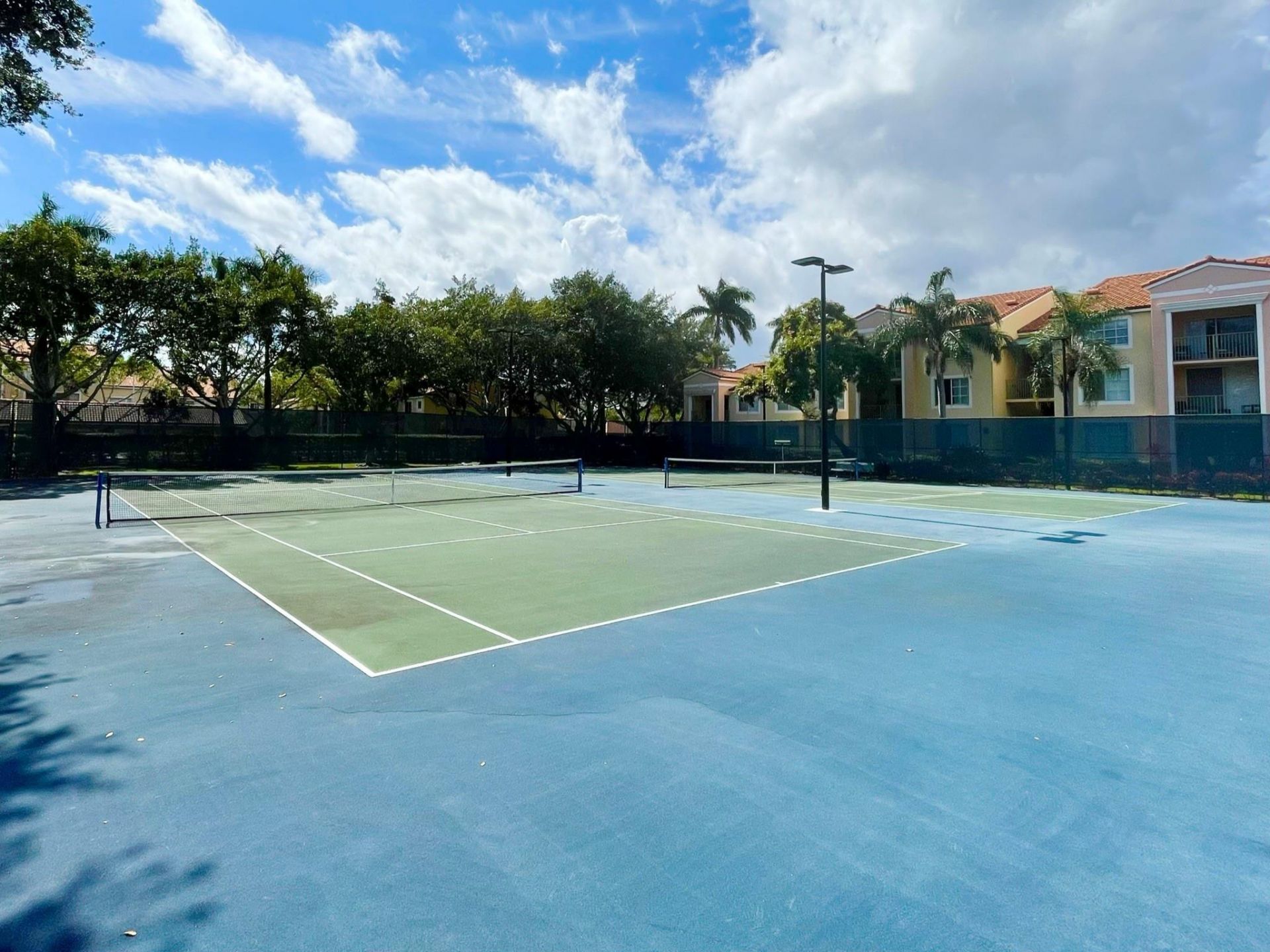120 Yacht Club Way, Unit 305, Hypoluxo, FL 33462 Photo