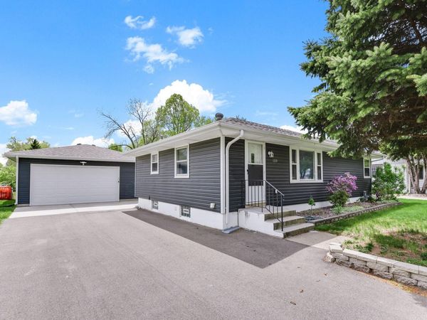 1030 Kenneth Street, Eagan, MN 55121