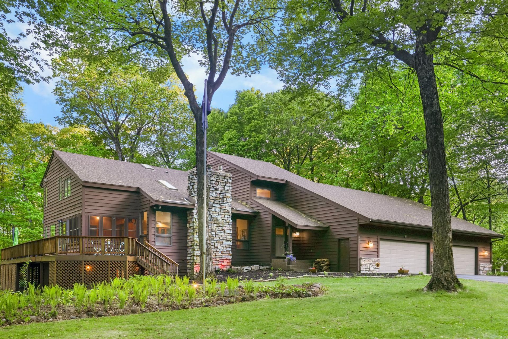 6365 Virginia Drive, Victoria, MN 55331