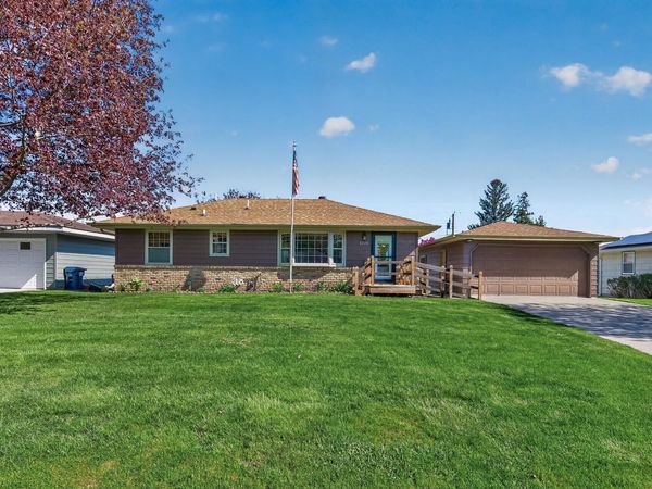 3325 143rd Street W, Rosemount, MN 55068