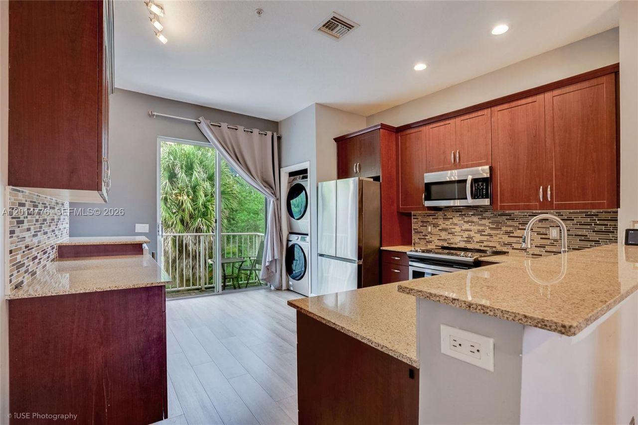 2461 NE 14th St, Unit 2461, Pompano Beach, FL 33062 Photo