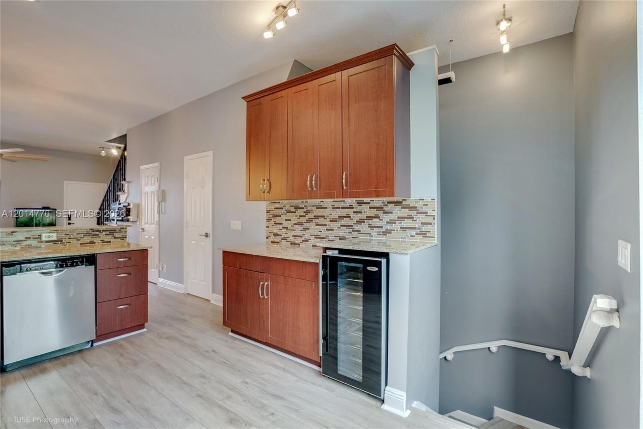 2461 NE 14th St, Unit 2461, Pompano Beach, FL 33062 Photo