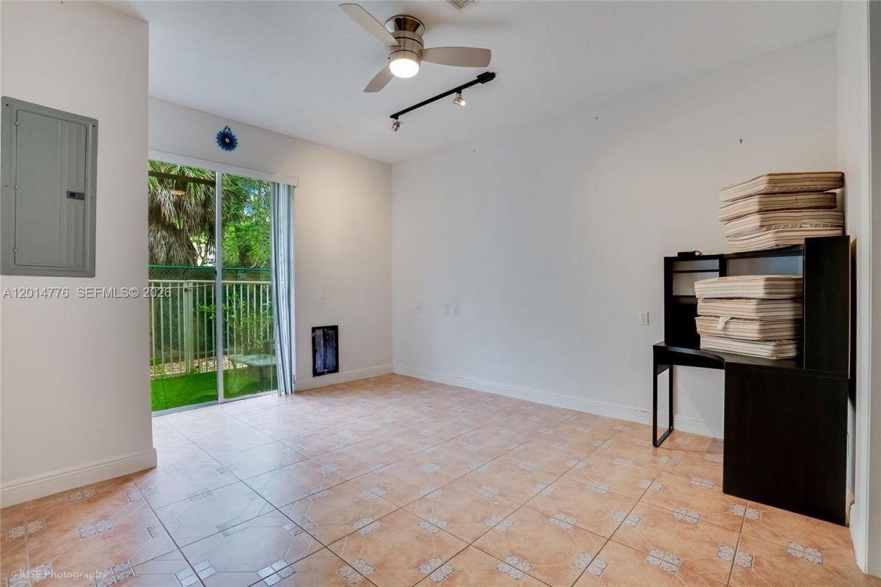 2461 NE 14th St, Unit 2461, Pompano Beach, FL 33062 Photo