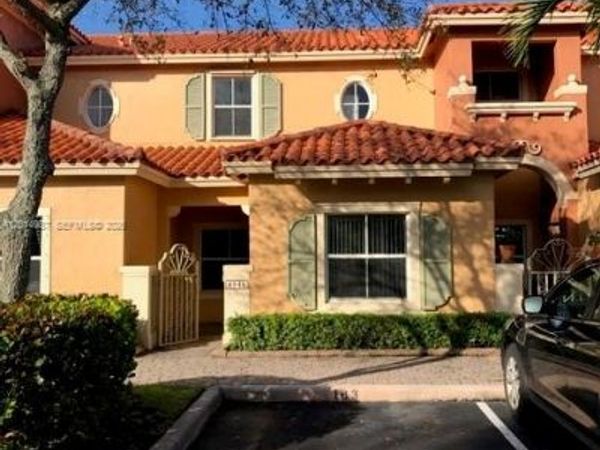 4945 N Harbor Isles Dr , Unit 103, Dania Beach, FL 33312