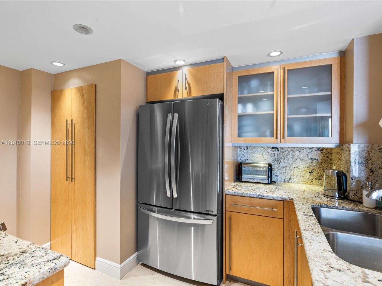 701 Brickell Key Blvd , Unit 2511, Miami, FL 33131 Photo